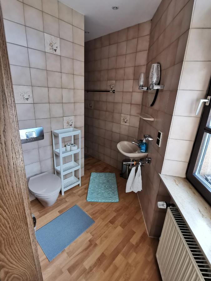 Pension Landgasthof - Iva Haßloch Esterno foto