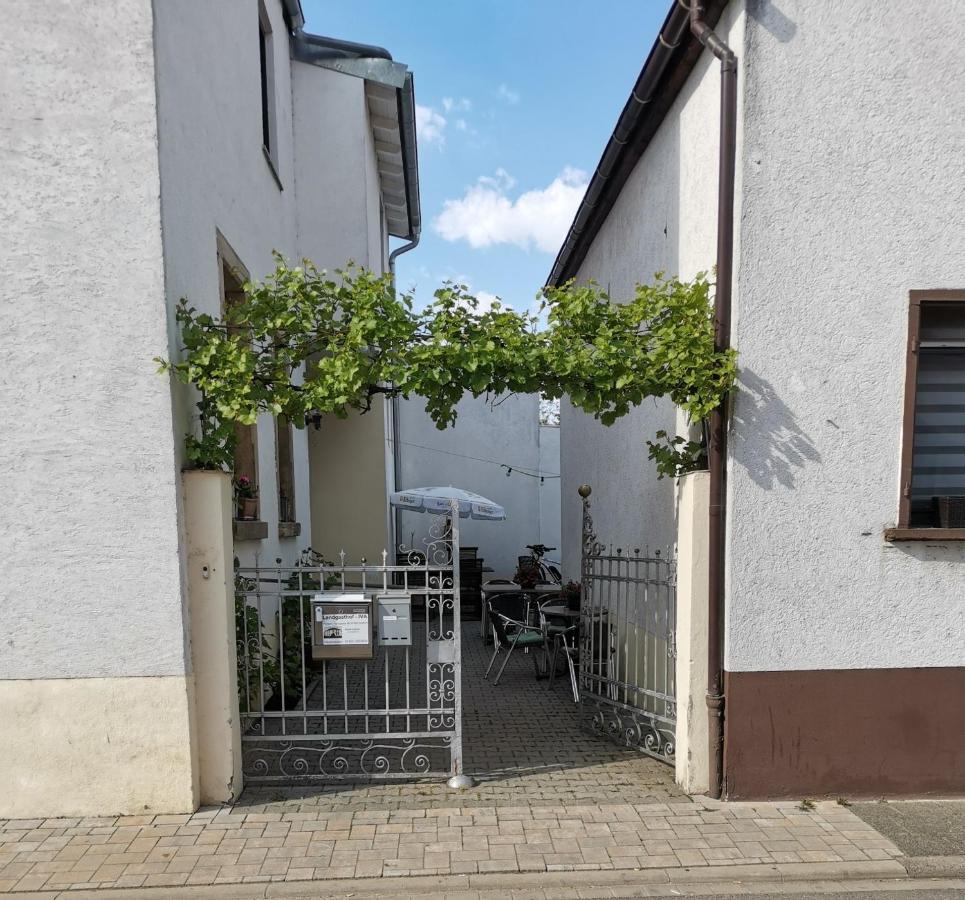 Pension Landgasthof - Iva Haßloch Esterno foto